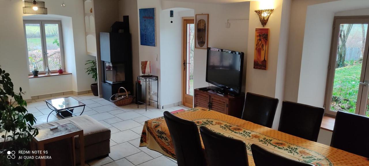 ポリニャック  Casa Floヴィラ エクステリア 写真